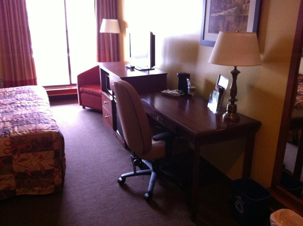 Dartmouth Oceanview Hotel Номер фото